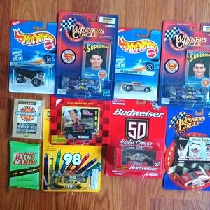 10 Pc.Die-Cast Car And Collector Cards